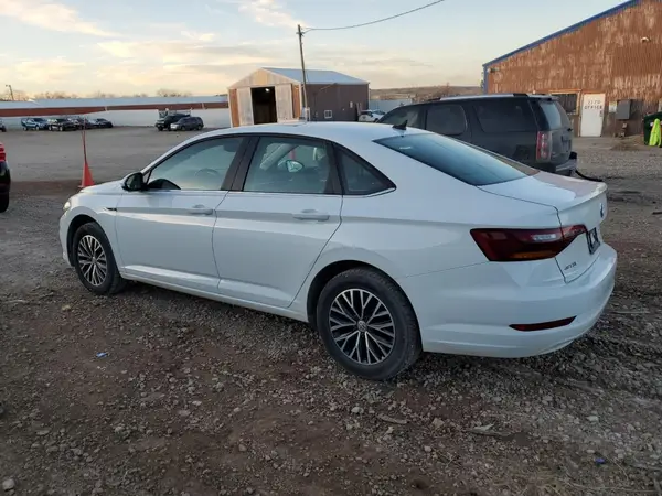 3VWE57BU3KM210654 2019 VOLKSWAGEN JETTA - Image 2
