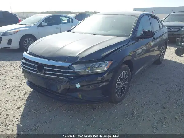 3VWE57BU3KM213618 2019 VOLKSWAGEN JETTA - Image 2