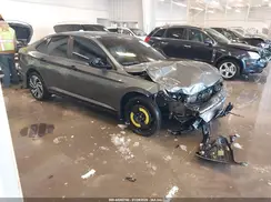 3VWE57BU3LM103847 2020 VOLKSWAGEN JETTA