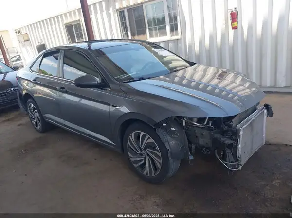 3VWE57BU3MM032442 2021 VOLKSWAGEN JETTA - Image 1