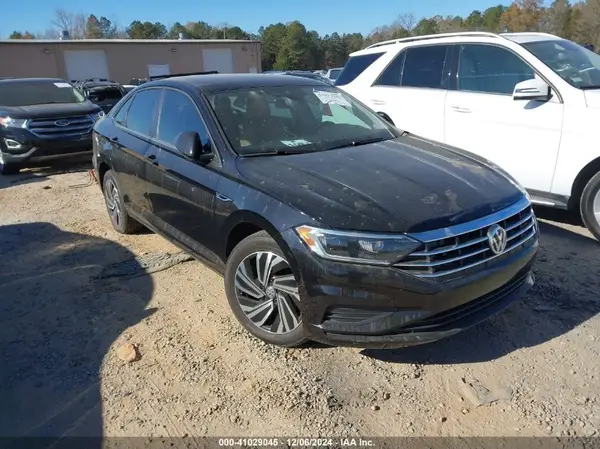 3VWE57BU3MM103297 2021 VOLKSWAGEN JETTA - Image 1
