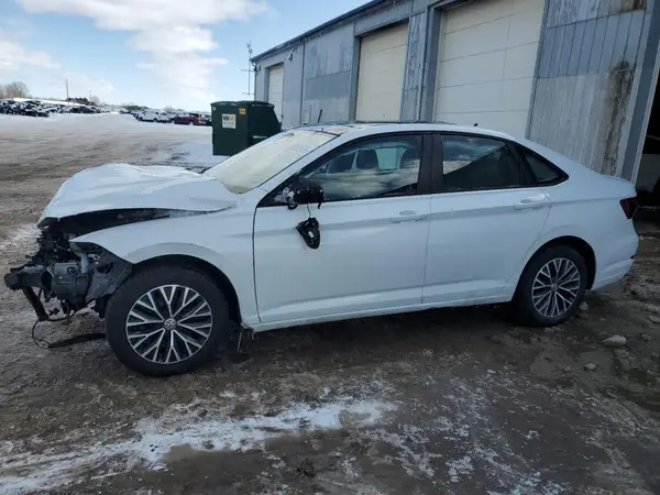 3VWE57BU4KM125029 2019 VOLKSWAGEN JETTA - Image 1