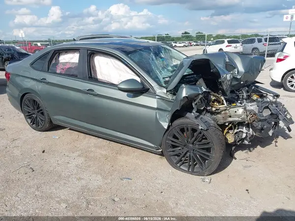 3VWE57BU4KM166793 2019 VOLKSWAGEN JETTA - Image 1