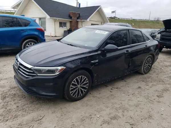 3VWE57BU5KM038904 2019 VOLKSWAGEN JETTA - Image 1