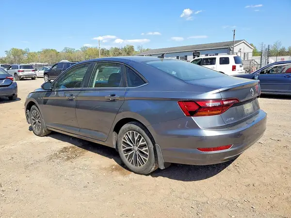 3VWE57BU5KM043102 2019 VOLKSWAGEN JETTA - Image 2