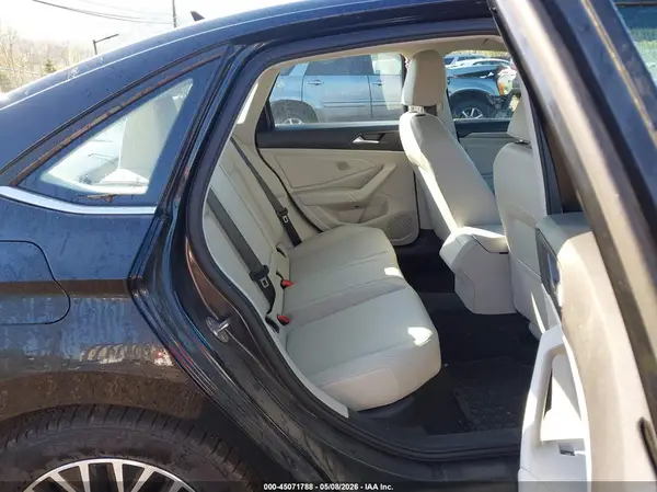3VWE57BU5KM048302 2019 VOLKSWAGEN JETTA - Image 8