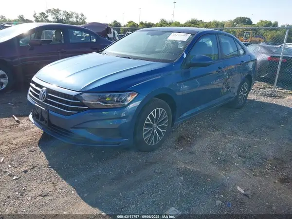 3VWE57BU5KM096642 2019 VOLKSWAGEN JETTA - Image 2