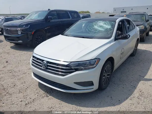 3VWE57BU5KM169864 2019 VOLKSWAGEN JETTA - Image 2