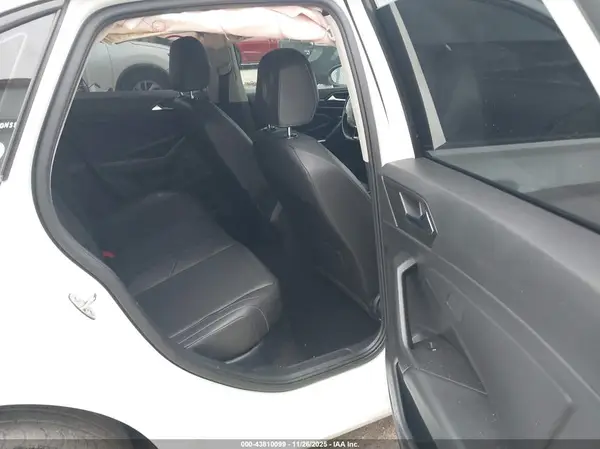 3VWE57BU5KM196255 2019 VOLKSWAGEN JETTA - Image 8
