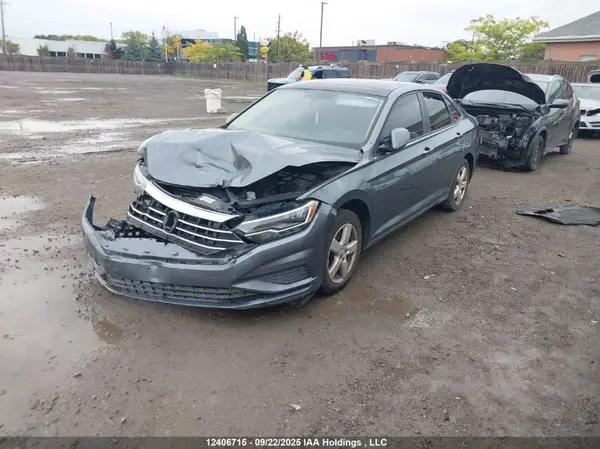 3VWE57BU5KM218982 2019 VOLKSWAGEN JETTA - Image 2