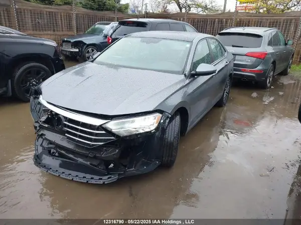 3VWE57BU5KM257443 2019 VOLKSWAGEN JETTA - Image 2