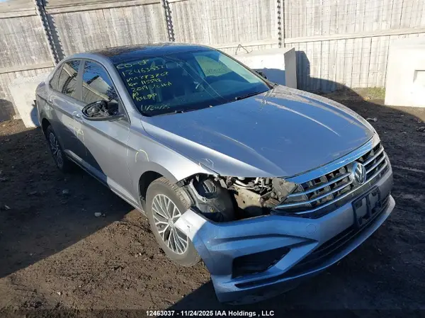 3VWE57BU5KM273707 2019 VOLKSWAGEN JETTA - Image 1