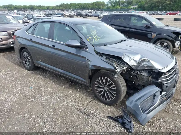 3VWE57BU6KM018435 2019 VOLKSWAGEN JETTA - Image 1