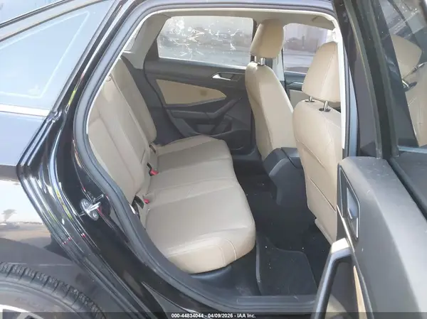 3VWE57BU6KM050737 2019 VOLKSWAGEN JETTA - Image 8