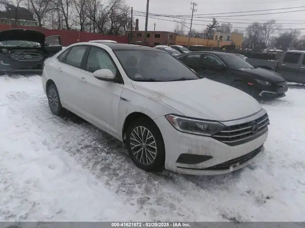 3VWE57BU6KM114808 2019 VOLKSWAGEN JETTA - Image 1