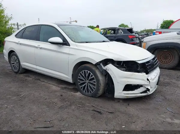 3VWE57BU6KM124867 2019 VOLKSWAGEN JETTA - Image 1