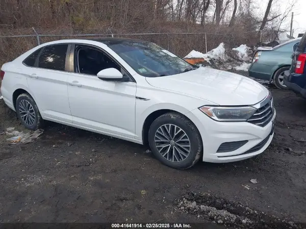 3VWE57BU6KM167153 2019 VOLKSWAGEN JETTA - Image 1