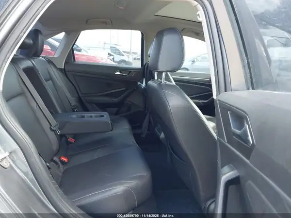 3VWE57BU6KM231398 2019 VOLKSWAGEN JETTA - Image 8