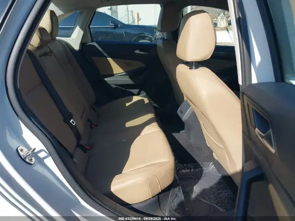 3VWE57BU6KM255975 2019 VOLKSWAGEN JETTA - Image 8