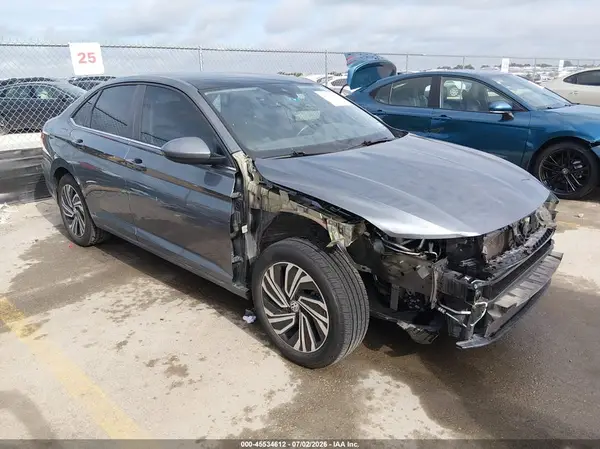 3VWE57BU6MM021855 2021 VOLKSWAGEN JETTA - Image 1
