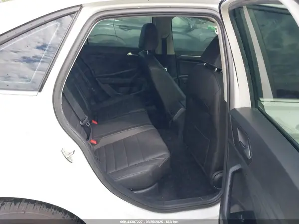 3VWE57BU6MM068478 2021 VOLKSWAGEN JETTA - Image 8