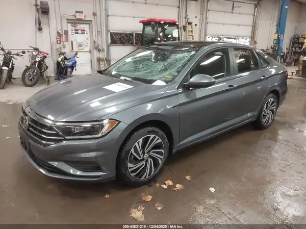 3VWE57BU6MM101589 2021 VOLKSWAGEN JETTA - Image 2