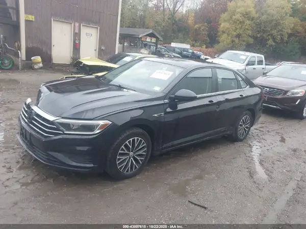 3VWE57BU7KM035518 2019 VOLKSWAGEN JETTA - Image 2