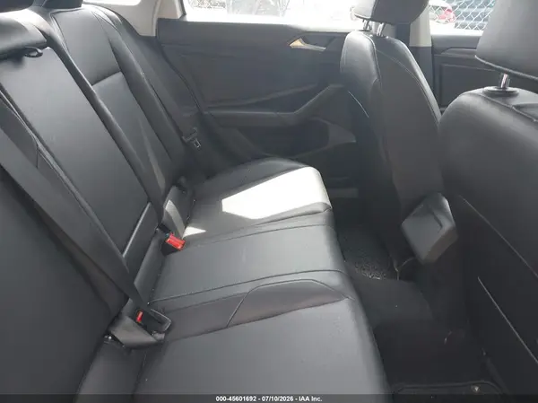 3VWE57BU7KM104160 2019 VOLKSWAGEN JETTA - Image 8
