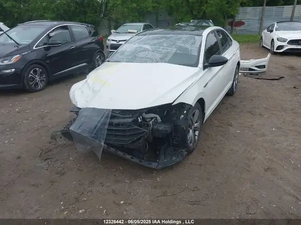 3VWE57BU7KM123517 2019 VOLKSWAGEN JETTA - Image 2
