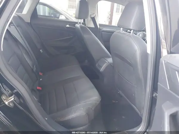 3VWE57BU7MM045260 2021 VOLKSWAGEN JETTA - Image 8