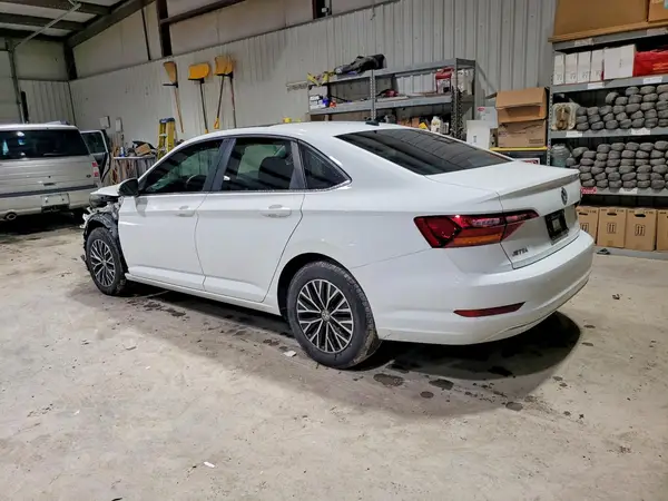 3VWE57BU8KM012023 2019 VOLKSWAGEN JETTA - Image 2
