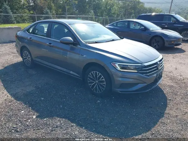 3VWE57BU8KM028948 2019 VOLKSWAGEN JETTA - Image 1