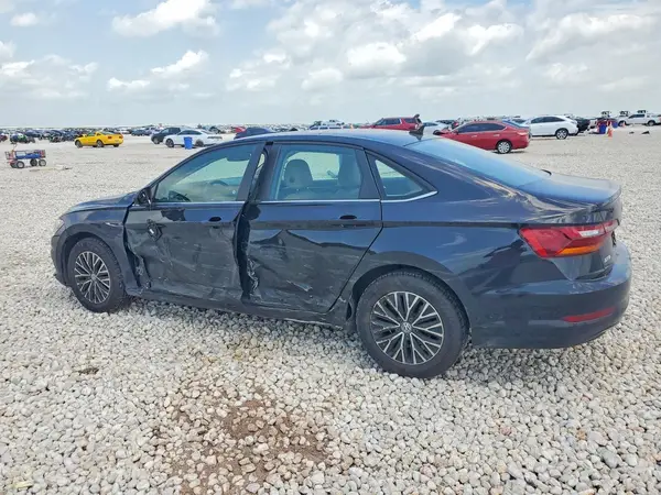 3VWE57BU8KM077230 2019 VOLKSWAGEN JETTA - Image 2