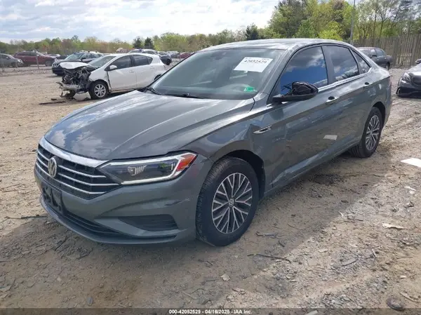 3VWE57BU8KM115524 2019 VOLKSWAGEN JETTA - Image 2