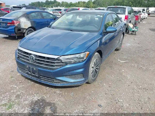 3VWE57BU8KM210696 2019 VOLKSWAGEN JETTA - Image 2