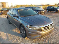 3VWE57BU8KM233413 2019 VOLKSWAGEN JETTA
