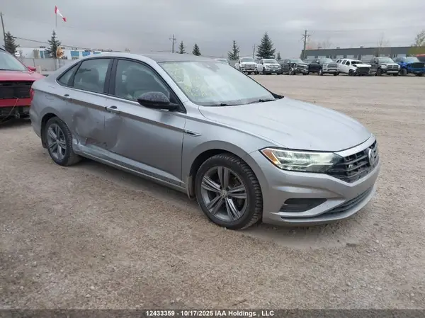 3VWE57BU8KM271207 2019 VOLKSWAGEN JETTA - Image 1