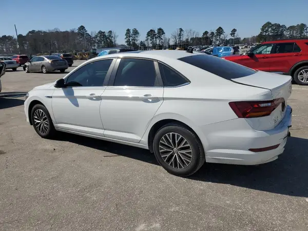 3VWE57BU8KM274690 2019 VOLKSWAGEN JETTA - Image 2