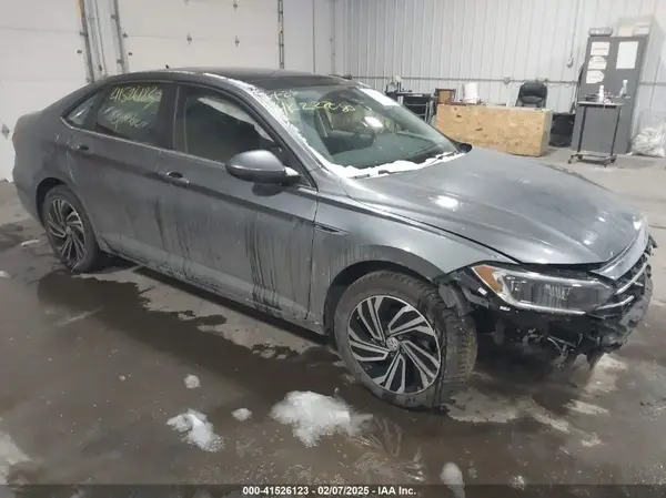3VWE57BU8MM069972 2021 VOLKSWAGEN JETTA - Image 1