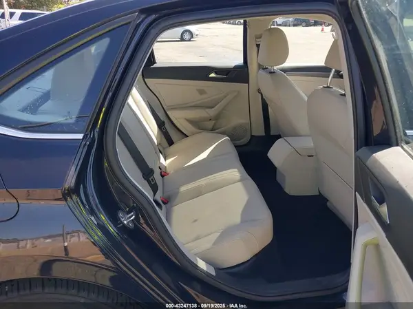 3VWE57BU9KM047802 2019 VOLKSWAGEN JETTA - Image 8