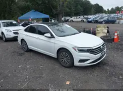 3VWE57BU9KM081173 2019 VOLKSWAGEN JETTA