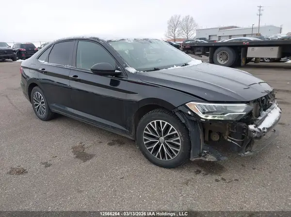 3VWE57BU9KM124491 2019 VOLKSWAGEN JETTA - Image 1