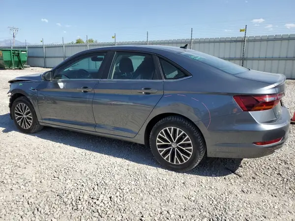 3VWE57BU9KM190670 2019 VOLKSWAGEN JETTA - Image 2