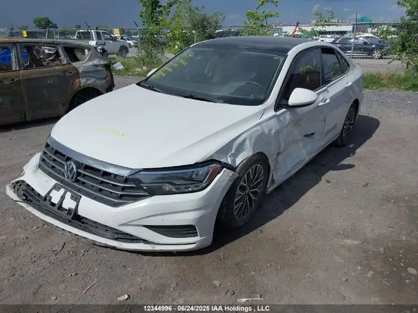 3VWE57BU9KM204499 2019 VOLKSWAGEN JETTA - Image 2