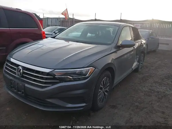 3VWE57BU9KM233033 2019 VOLKSWAGEN JETTA - Image 2