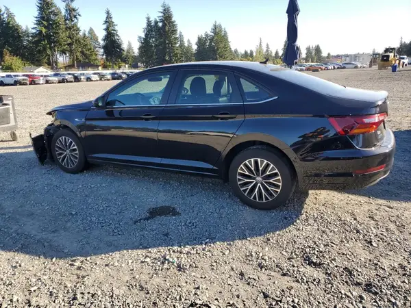 3VWE57BU9KM237423 2019 VOLKSWAGEN JETTA - Image 2