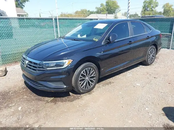 3VWE57BU9KM247417 2019 VOLKSWAGEN JETTA - Image 2