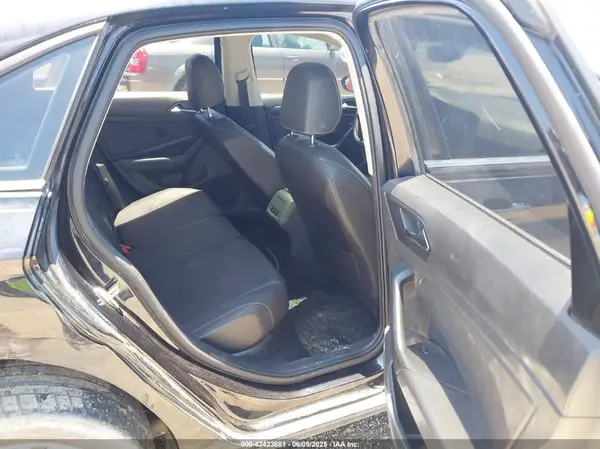 3VWE57BU9LM088674 2020 VOLKSWAGEN JETTA - Image 8