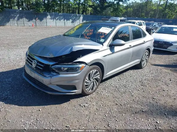 3VWE57BU9LM101634 2020 VOLKSWAGEN JETTA - Image 2
