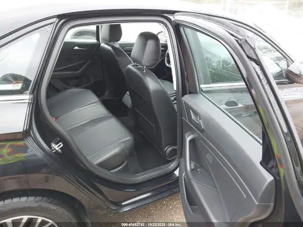 3VWE57BUXKM026523 2019 VOLKSWAGEN JETTA - Image 8